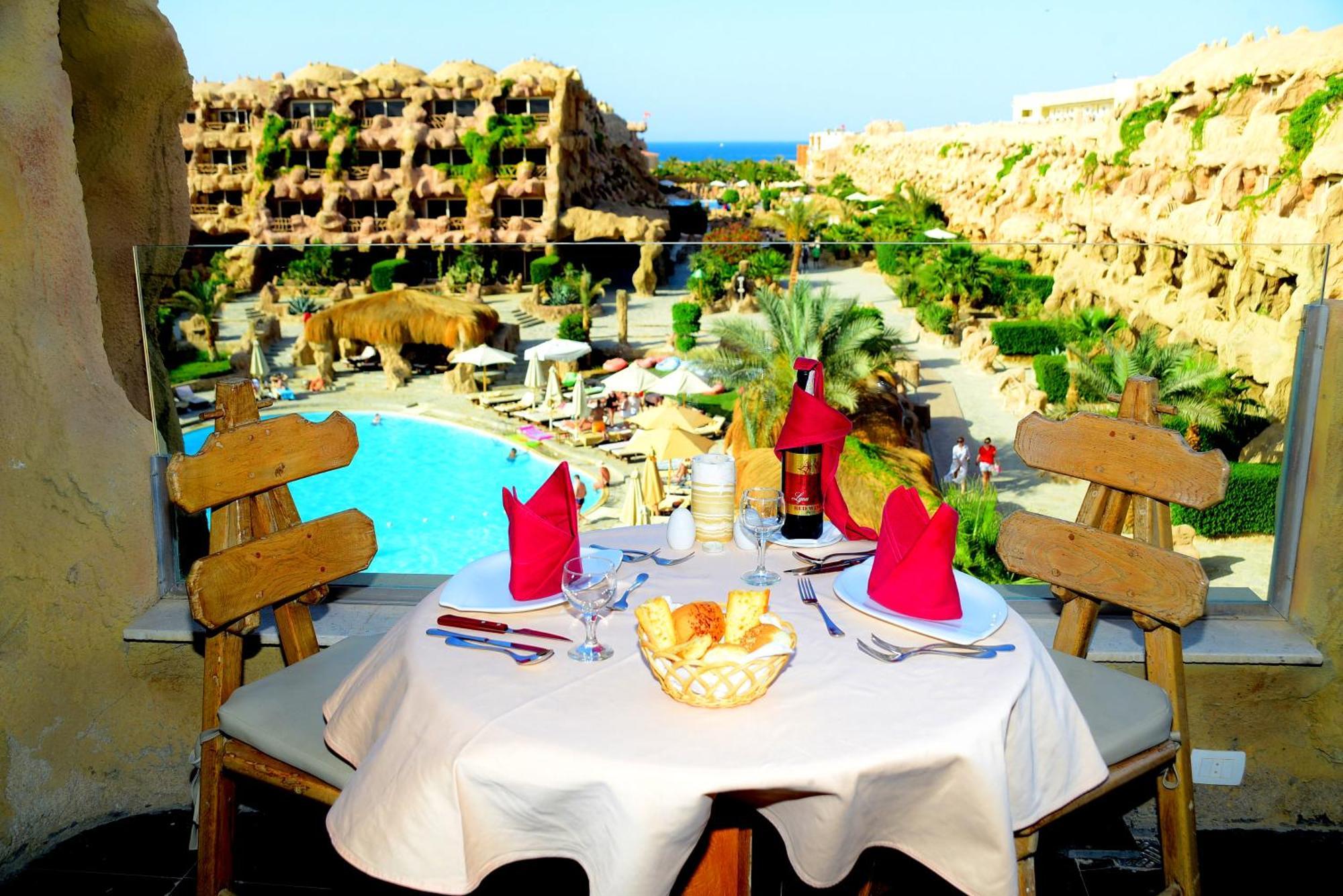 Caves Adults Only Üdülőközpont 5*