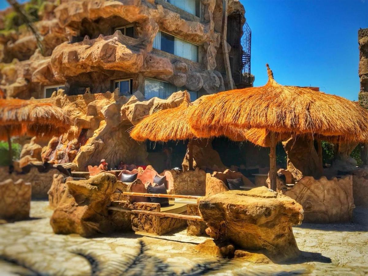 منتجع Caves Adults Only